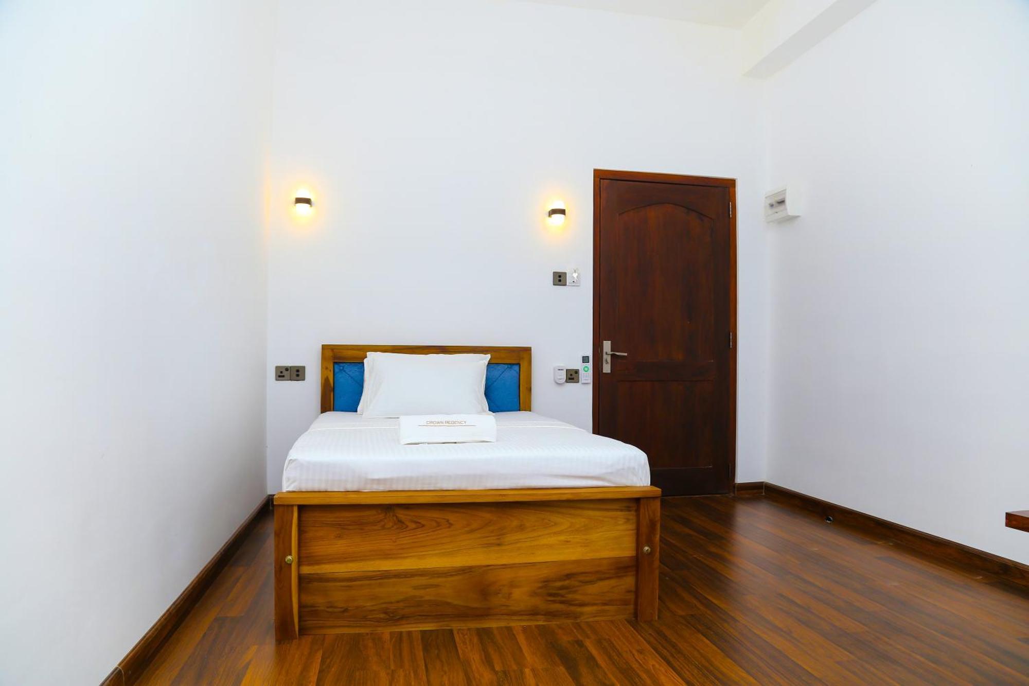 Crown Regency- Badulla Hotell Exteriör bild