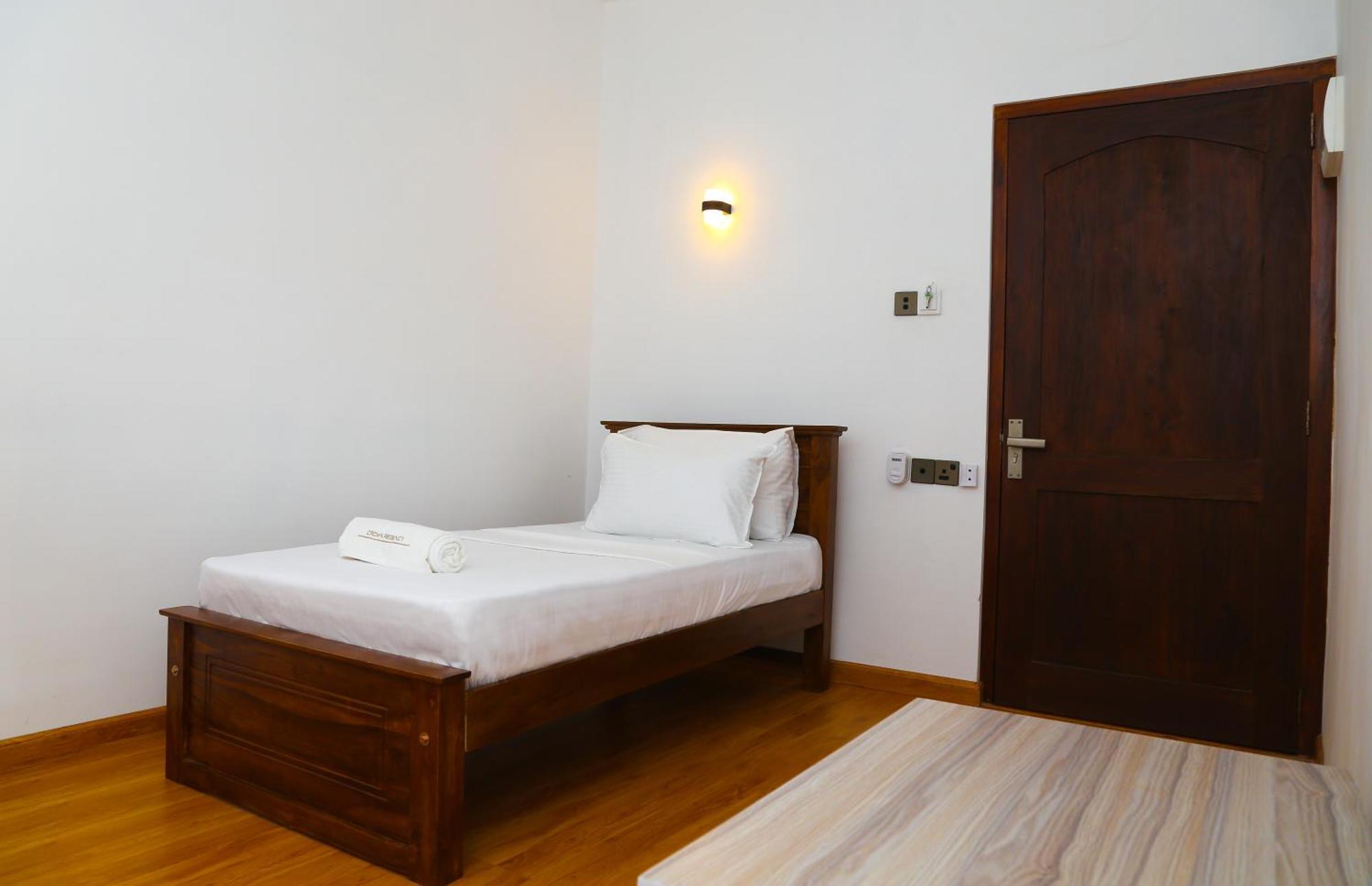 Crown Regency- Badulla Hotell Exteriör bild