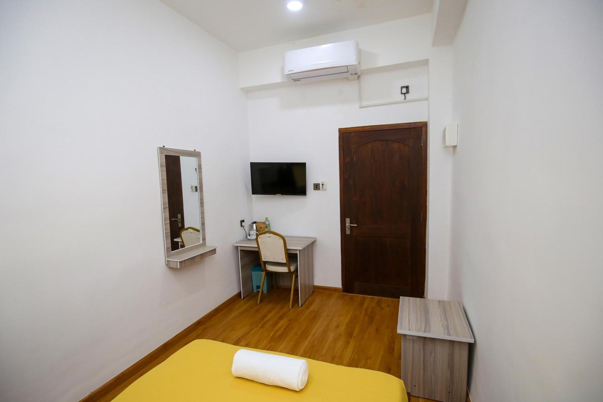 Crown Regency- Badulla Hotell Exteriör bild