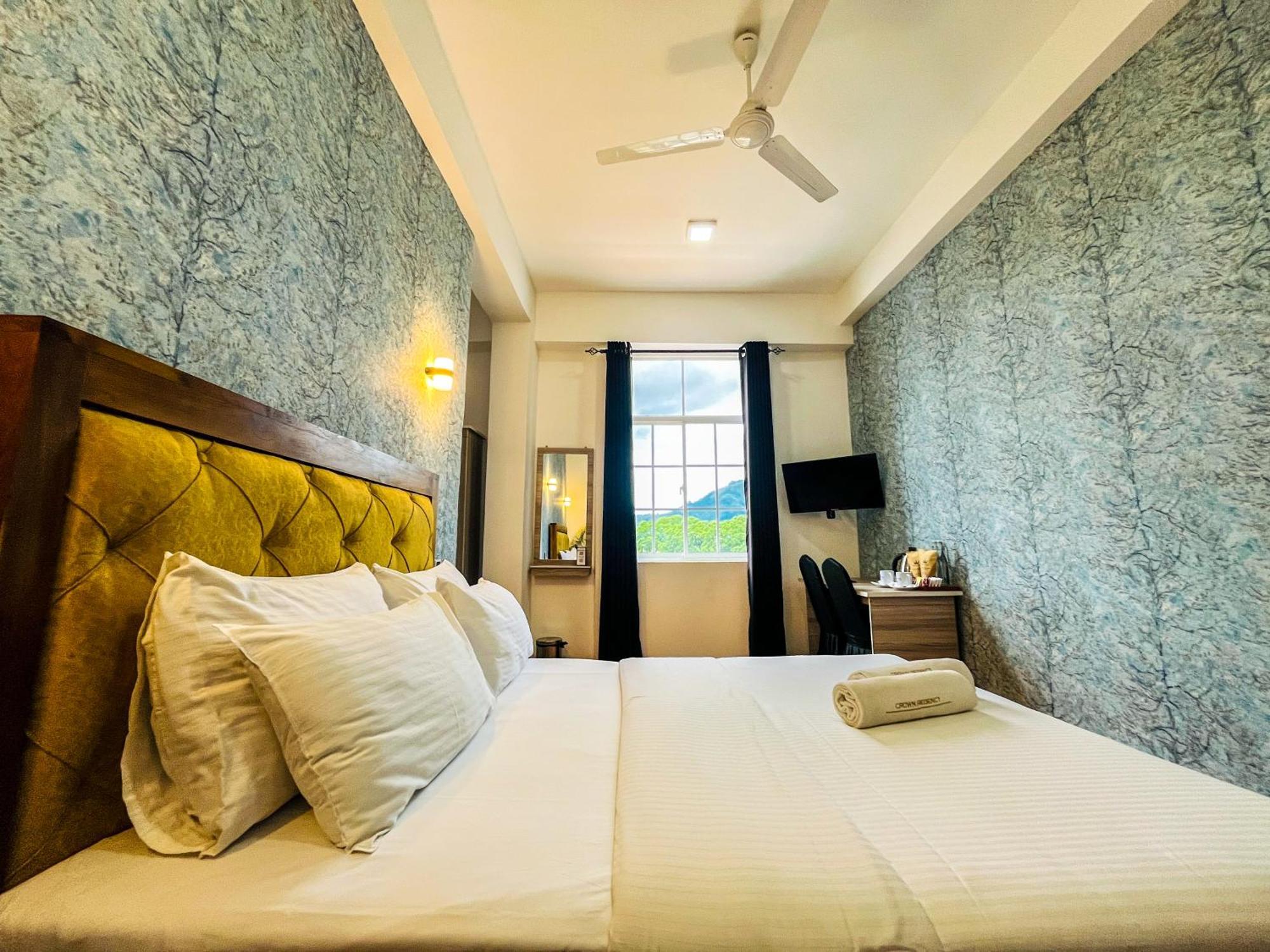 Crown Regency- Badulla Hotell Exteriör bild